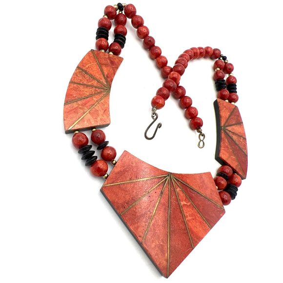 Handcrafted Red Coral Necklace Beaded Geometric Pendants Black Disk Philippines - Picture 2 of 8